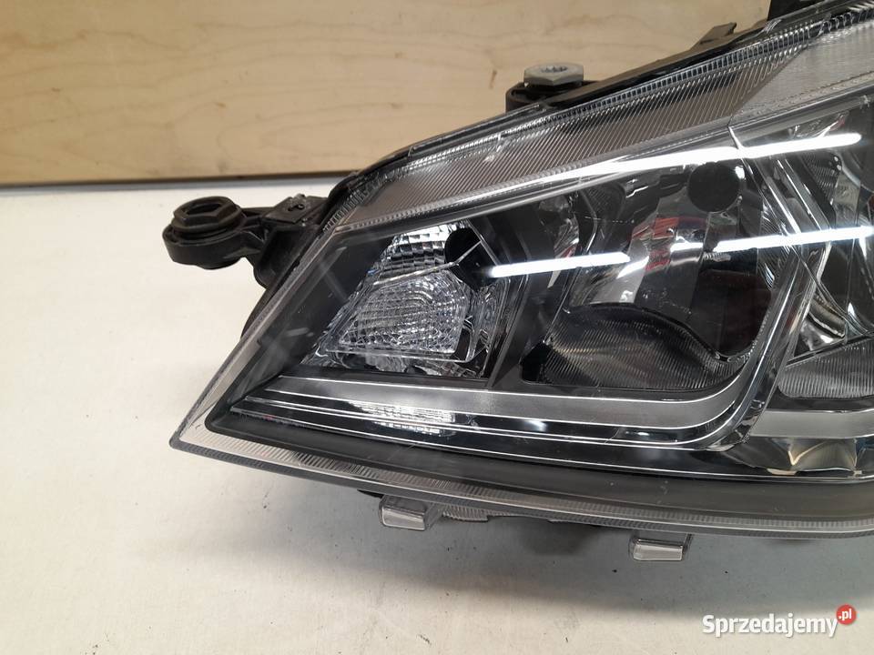 LAMPA PRZEDNIA PRZÓD LEWA SEAT IBIZA V ARONA V lewe Oświetlenie Goleniów sprzedam