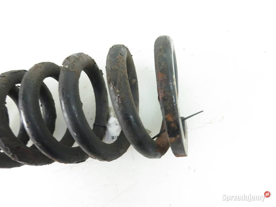 SPRĘŻYNA PRZÓD TOYOTA LAND CRUISER 30 TD