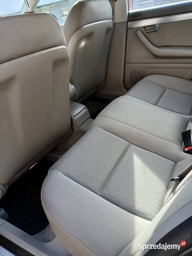 Audi A4 B7 16 AVANT 1598cm3 świętokrzyskie sprzedam