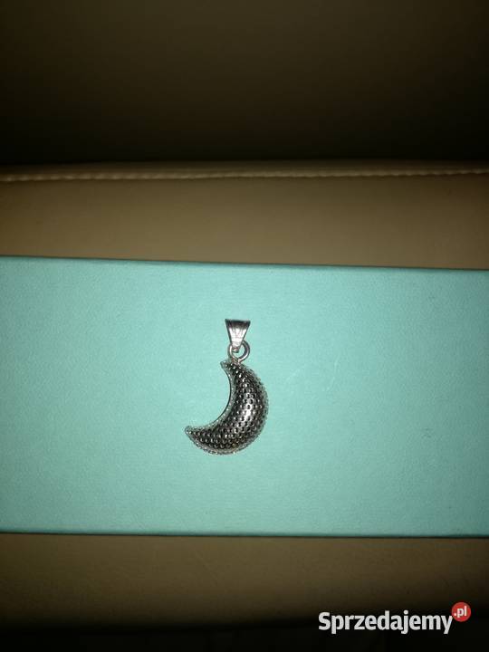 Srebrny ażurowy księżyc na srebrnym łańcuszku Warszawa