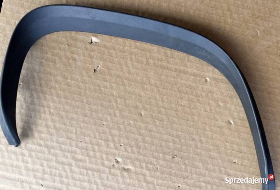 PORSCHE MACAN RAMKA TŁUMIKA DOLNA PRAWA