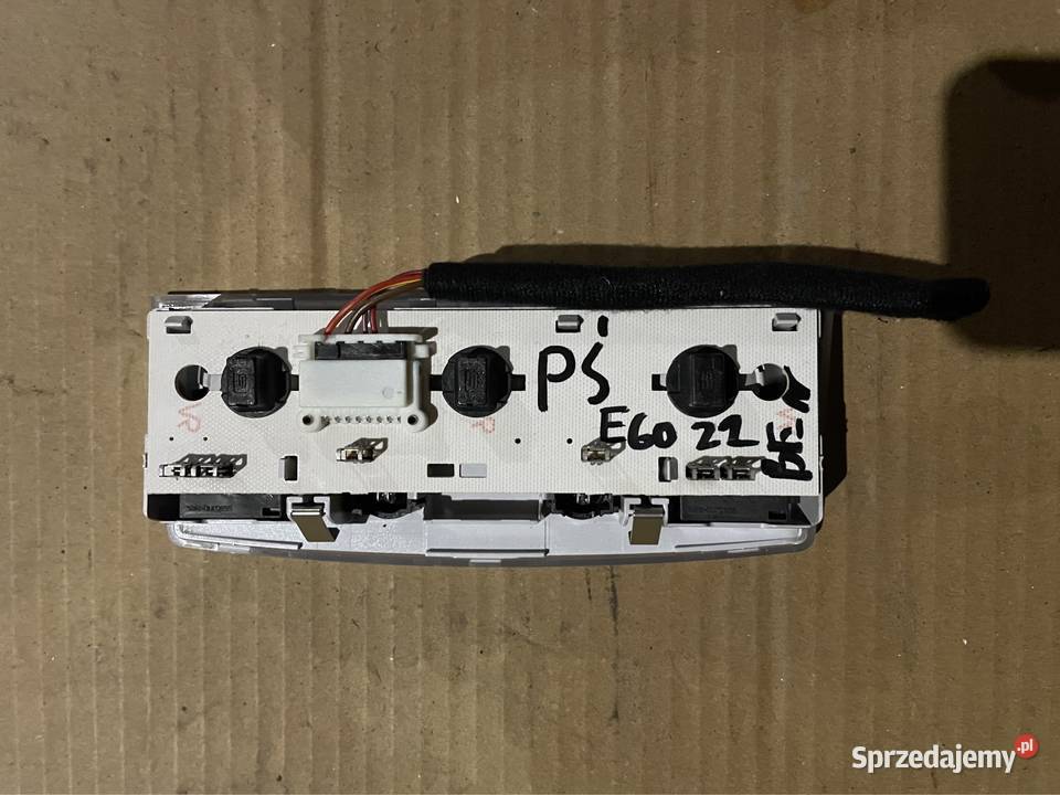 Lampka podsufitki oświetlania kabiny 6910793 bmw Szczecin