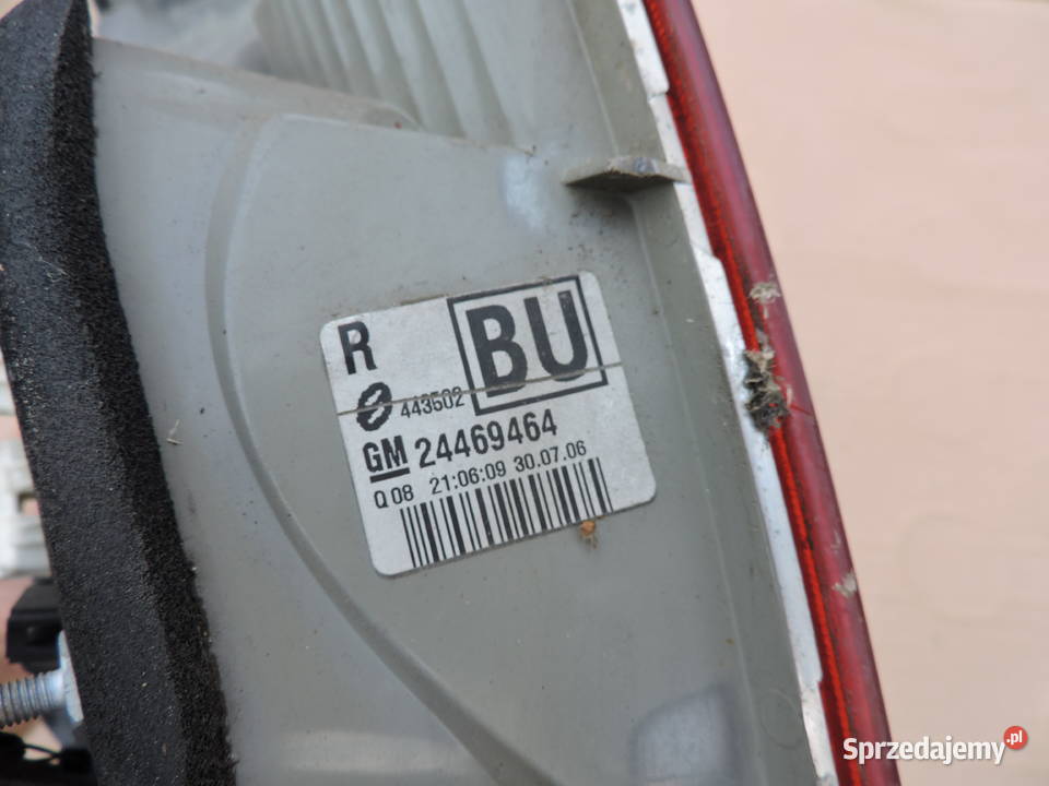 Lampa Klapy prawy tył opel vectra C Kombi śląskie Myszków