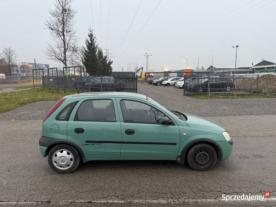 Opel Corsa C 2002 10 Benzyna Wspomaganie Airbag benzyna świętokrzyskie