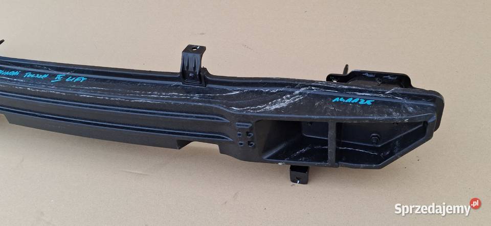 HYUNDAI TUCSON IV 4 LIFT BELKA WZMOCNIENIE osobowe Bieleń