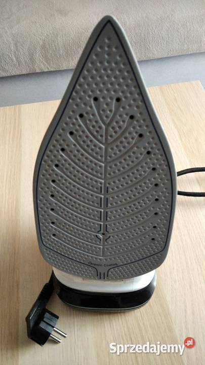 Żelazko parowe bezprzewodowe QUIGG 2400W wielkopolskie Nowy Tomyśl