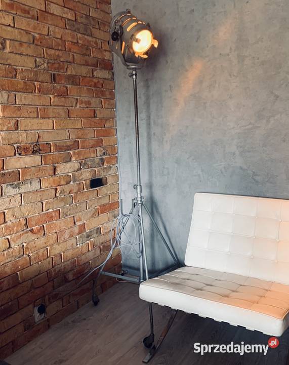 Lampa filmowa PRL loft vintage wielkopolskie Poznań