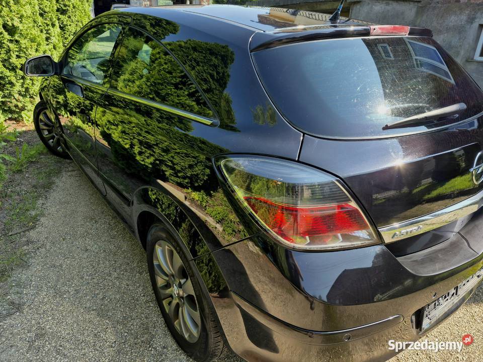 Opel Astra Gtc czarna xenon pdc bezwypadkowy czarny śląskie Myszków