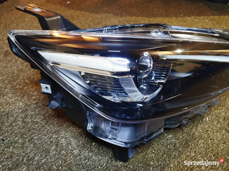 ORYGINALNA Lampa przednia Mazda CX3 OE D10E51030 Motoryzacja dolnośląskie Pielgrzymka