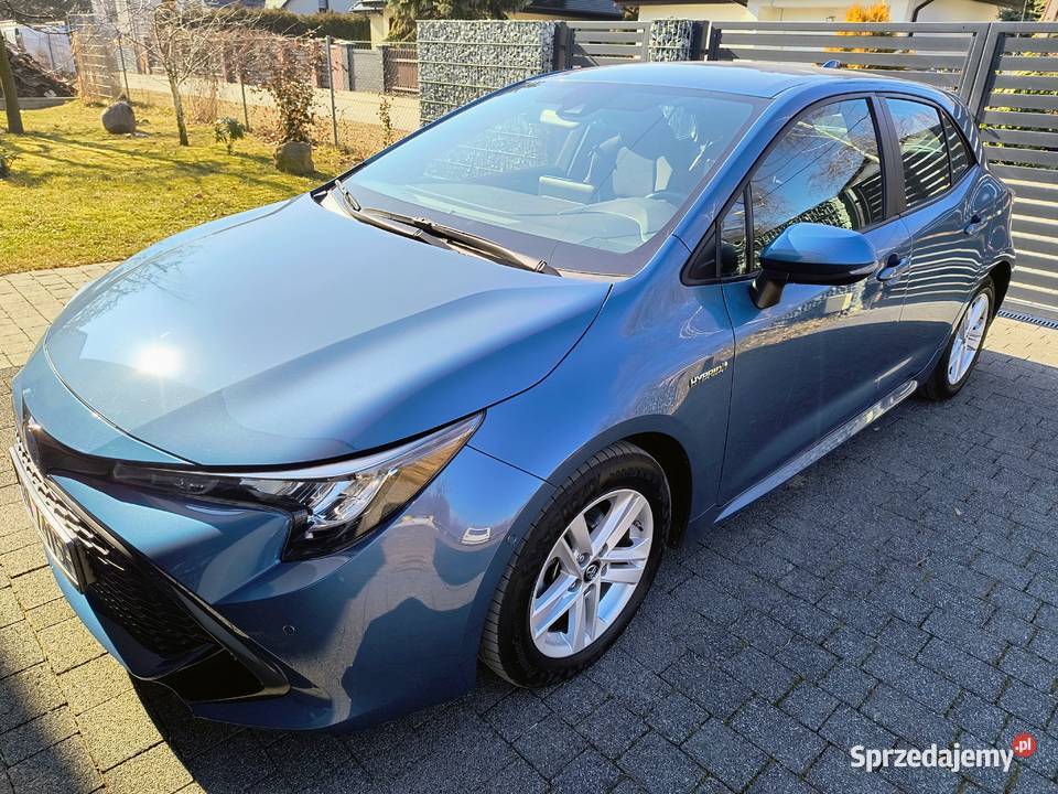 Toyota Corolla XII 18 2019 Comfort pakiet TECH 1798cm3 sprzedam
