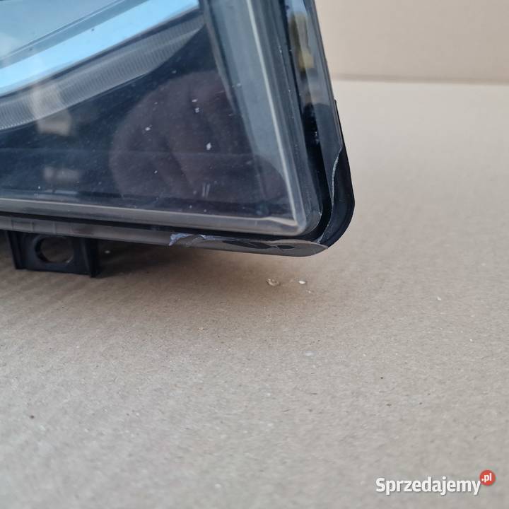 SCANIA R S REFLEKTOR PRAWY LED LAMPA 2655849 Trzciel sprzedam