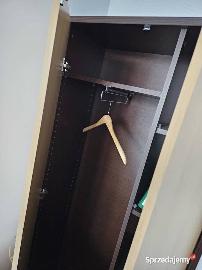 Szafa dwudrzwiowa używana w biurze Warszawa