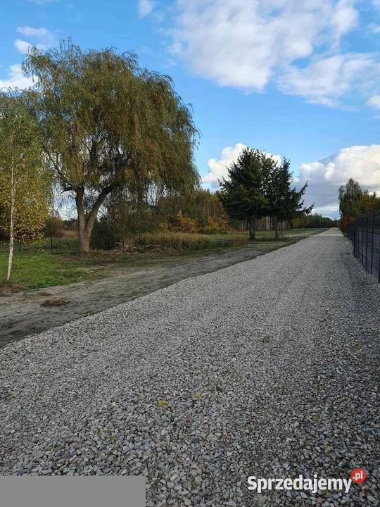Działki z WZ trasie E7 Radomia 800m2 Wielogóra
