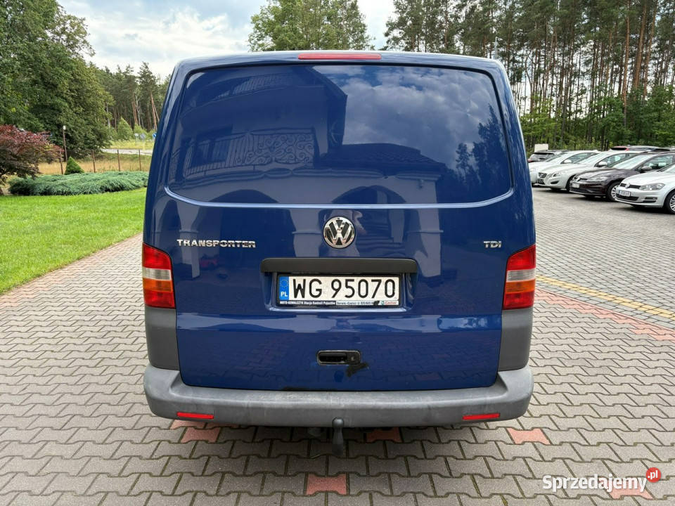 Volkswagen Transporter T5 25 TDI 130 Długi 2 x niebieski Lipówki