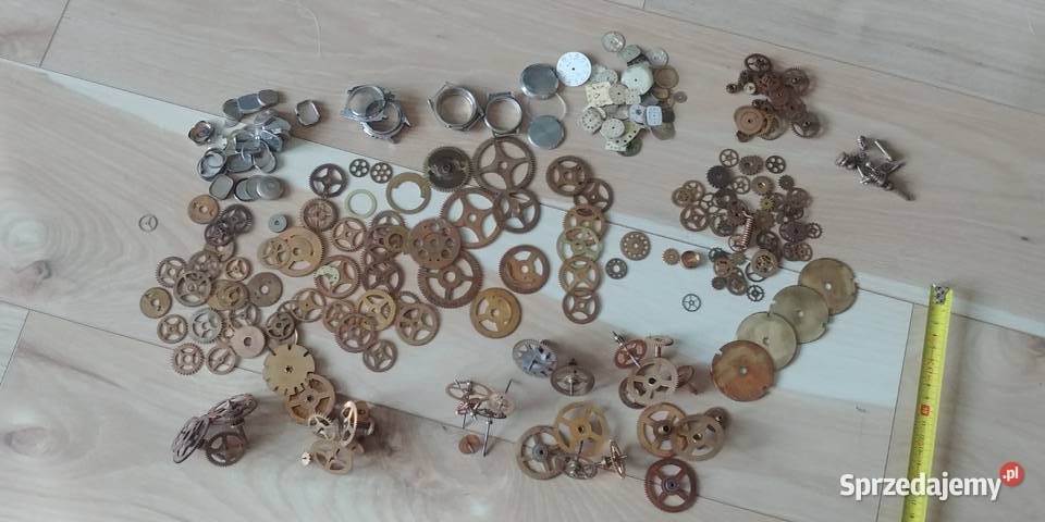 Duży zestaw zębatek mosiężnych części zegarowe Tczew