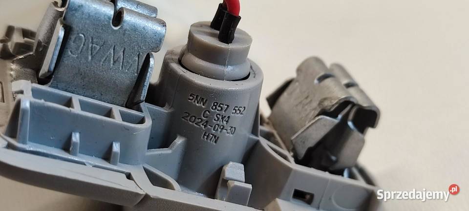 VW TIGUAN ALLSPACE OSŁONY PRZECIWSŁONECZNE osobowe sprzedam