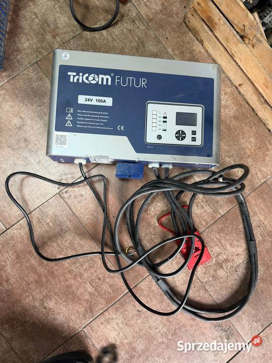 Prostownik TRICOM FUTURE 24V 100A Antonie