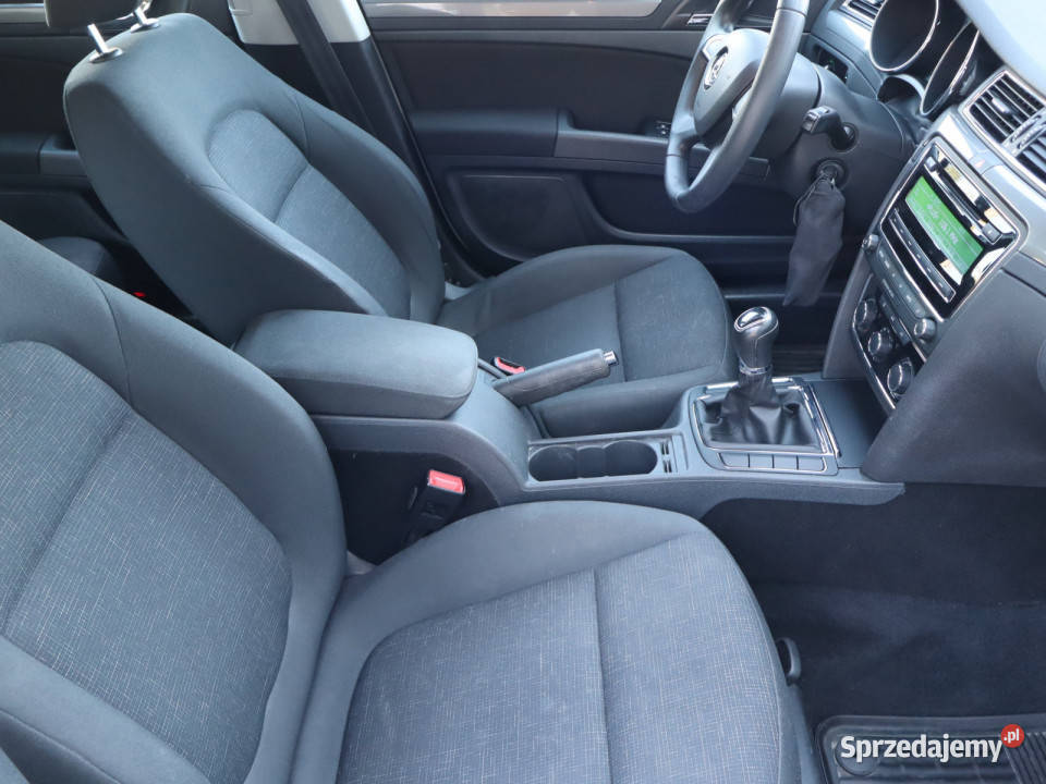 Skoda Superb 20 TDI światła przeciwmgielne Katowice sprzedam