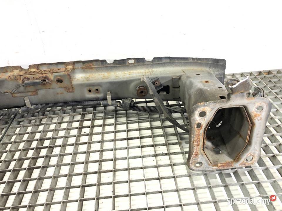 BELKA ZDERZAKA PRZÓD FORD FOCUS II 0412