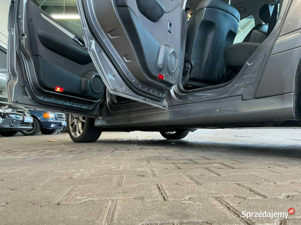 Mercedes B 200 Niski przebieg manual parktronik