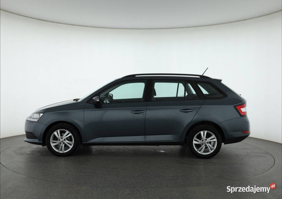 Skoda Fabia 10 TSI czujnik parkowania Piaseczno