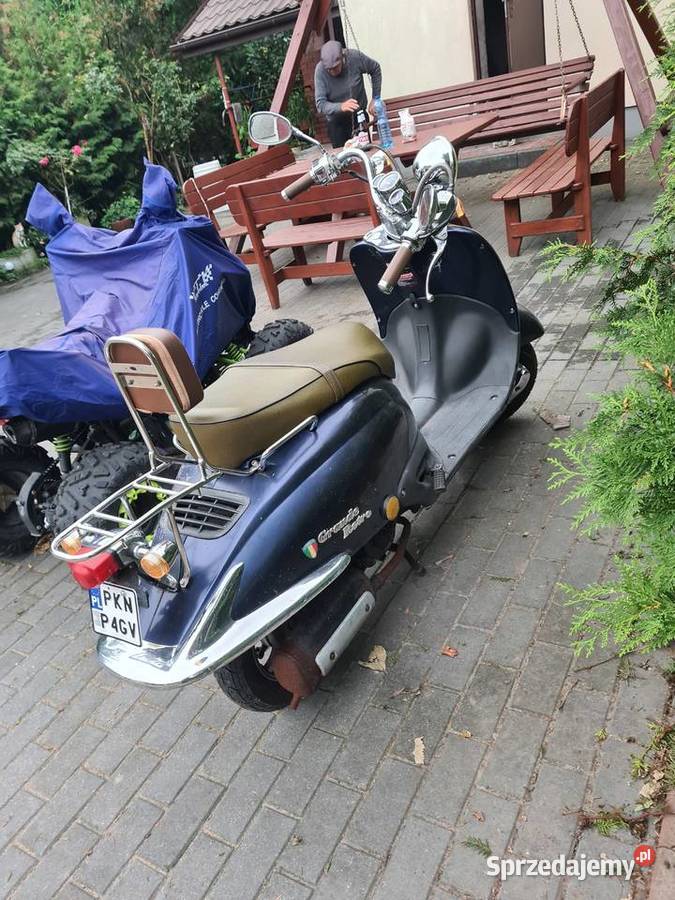 Sprzedam skuter retro 50cm3 wielkopolskie Sadlno