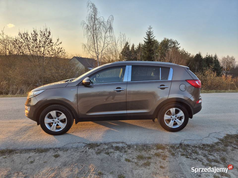 Kia Sportage 4x4 2014r 20D 184 Serwis Xenon Led Rok produkcji 2013