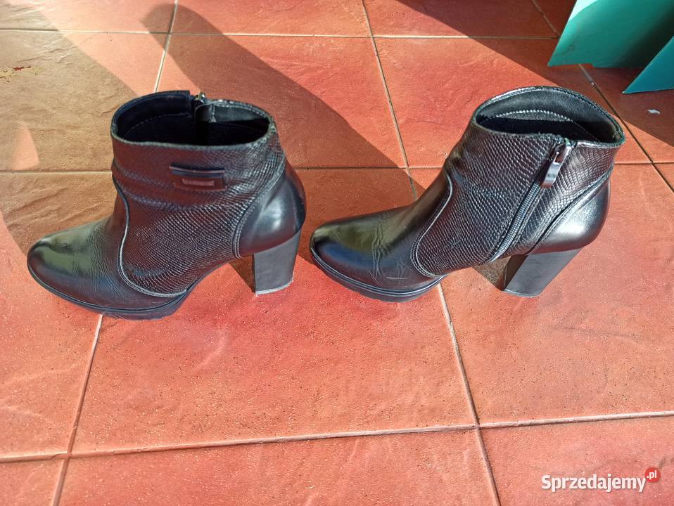 Czarne Damskie Buty rozmiar 38 sprzedam