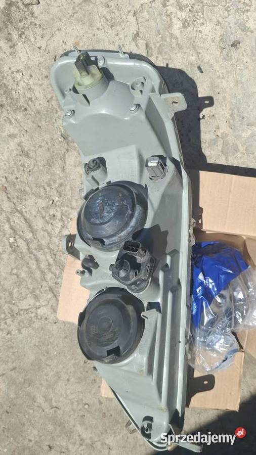 Lampa prawa przednia prawy przod Honda Accord VI świętokrzyskie Ostrowiec Świętokrzyski
