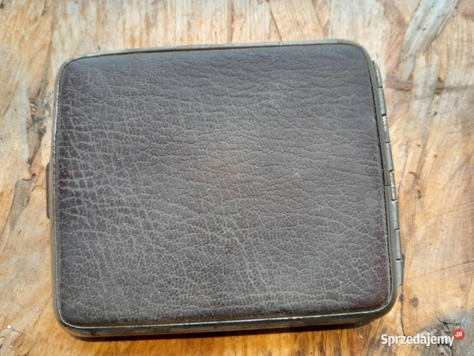 Stara papierośnica zabytek PRL starszy retro Dąbrowa Górnicza