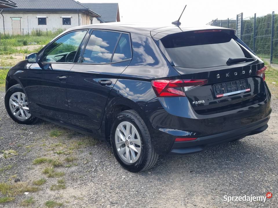 Skoda fabia 2022 benzyna Mpi nawigacja Zamość sprzedam