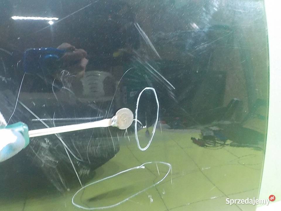 FORD FOCUS MK3 16 TDCI 12r HB 5D drzwi prawe tyl Suków