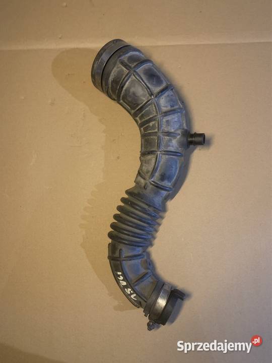 Rura przewód powietrza 8200500883 Renault Clio osobowe Szczecin