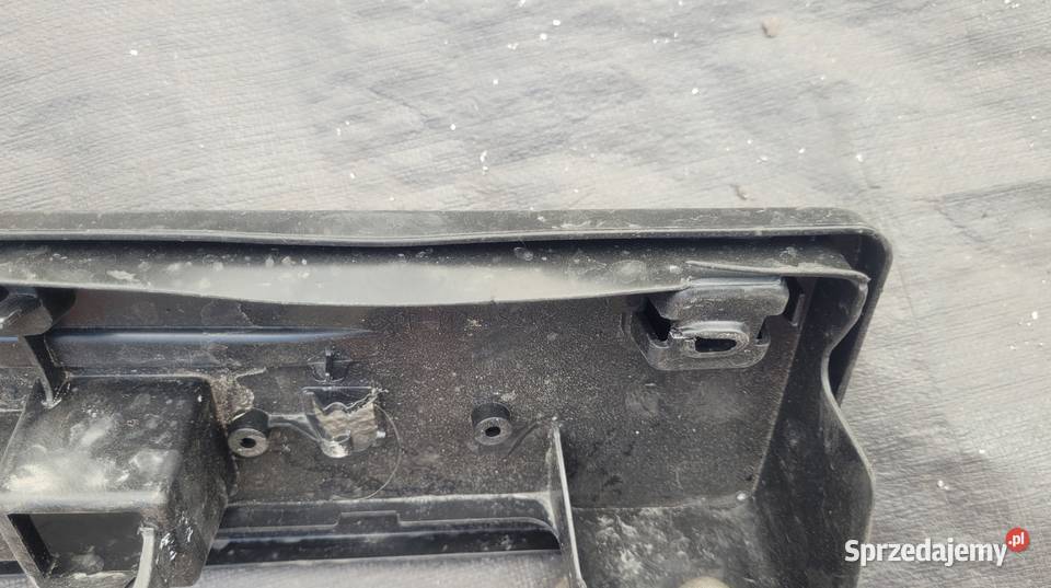 MAZDA CX30 CX30 PODKŁADKA POD TABLICE REJ