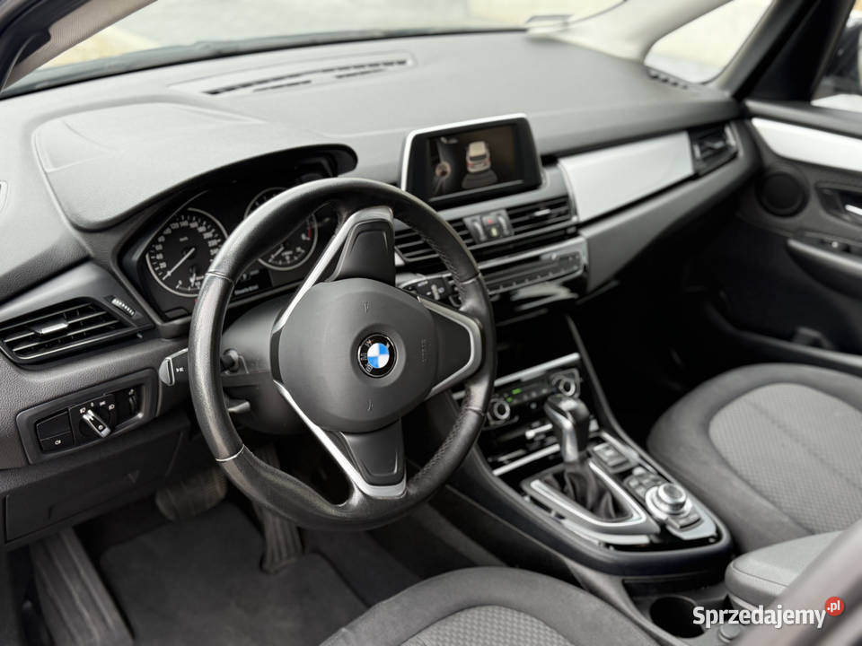BMW Seria 2 20 BMW218D automat