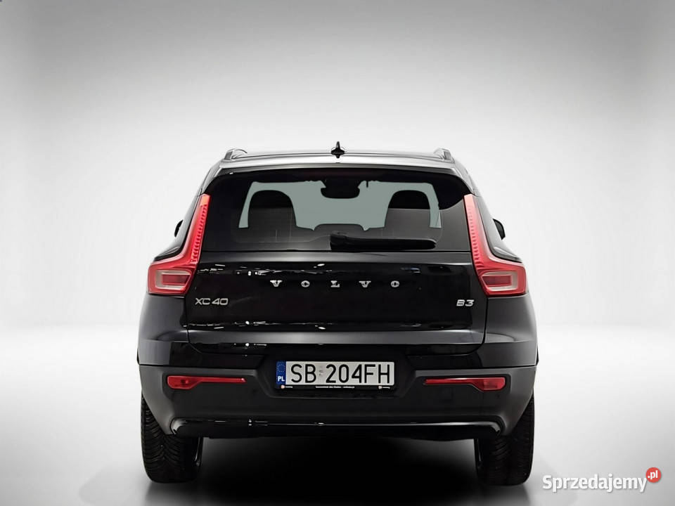 Volvo XC 40 B3 Plus Dark aut Z Polskiego Salonu Rok produkcji 2023 mazowieckie Warszawa sprzedam