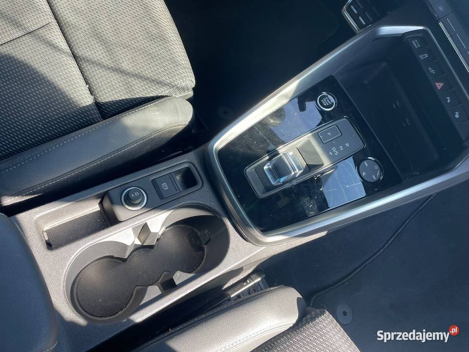 AUDI A3 IV 40 14i TFSi e 204 SLine FW519 A3