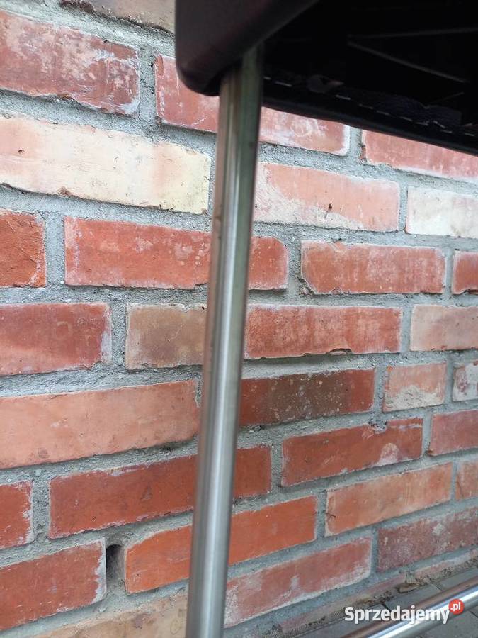 Stołek barowy Hoker Taboret Czarny skórzany IKEA 34cm Gawroniec