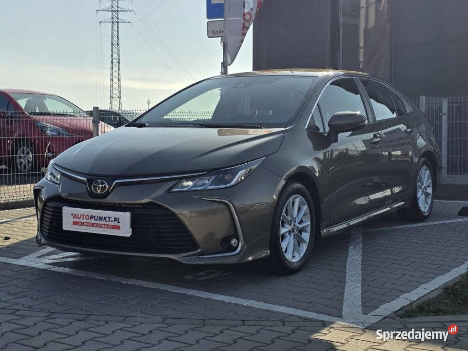 Toyota Corolla 2022r Salon Aktywny tempomat wielkopolskie Poznań