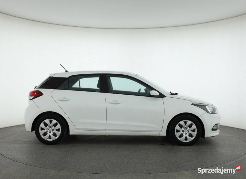 Hyundai i20 12 nieuszkodzony Piaseczno