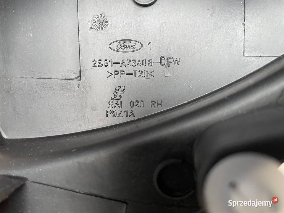 Trójkąt wewnętrzny lusterka lewy prawy Ford