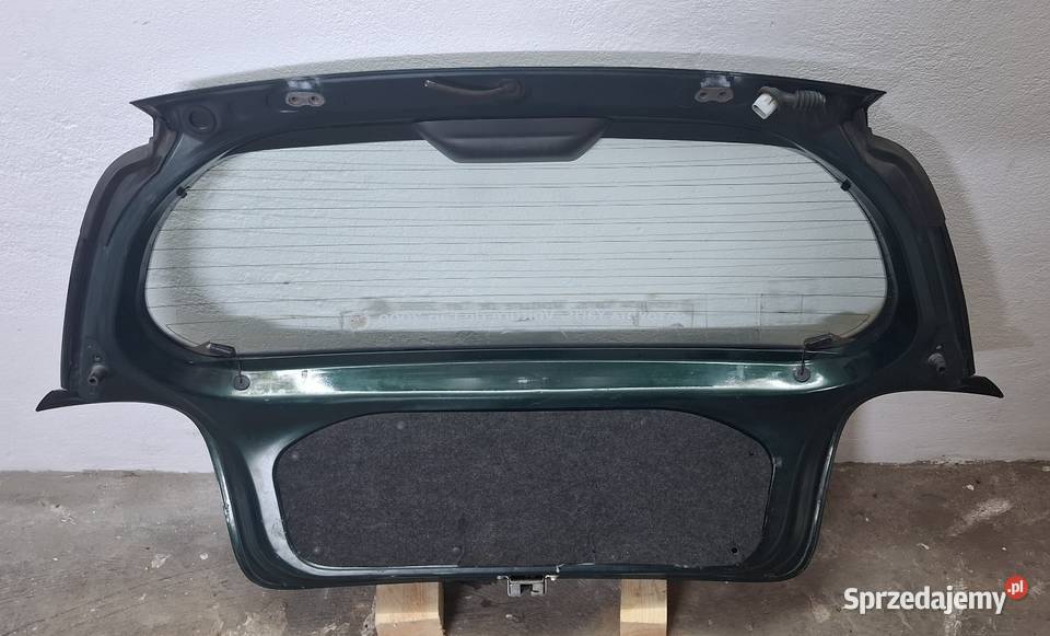 Klapa Bagażnika Toyotya Yaris