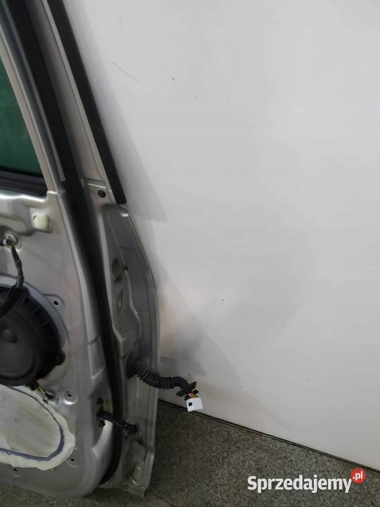 DRZWI LEWE TYŁ RAH Hyundai ix35 I 2009 świętokrzyskie