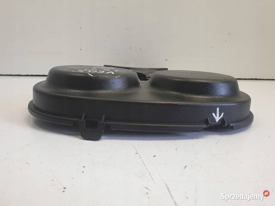 Volvo V40 II 15 T2 OBUDOWA ROZRZĄDU osłona osobowe sprzedam