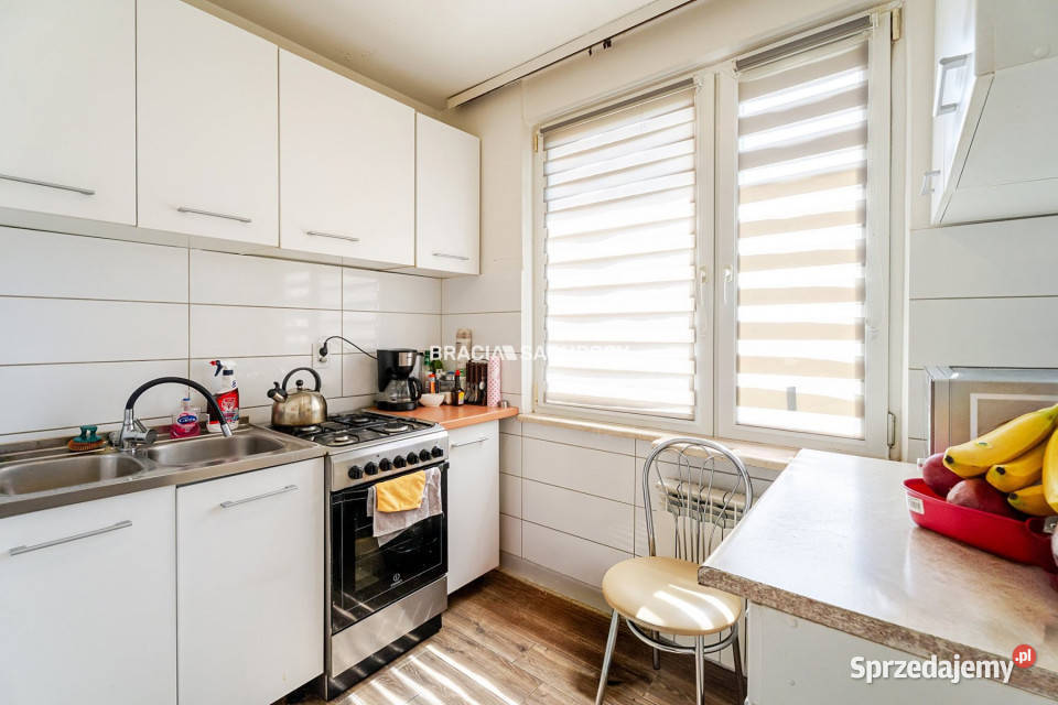Sprzedaż mieszkania 48m2 3 pokoje Kraków Półkole