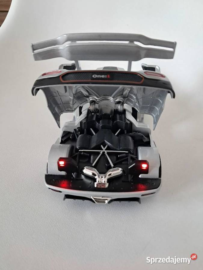 nowy metalowy model samochodu Koenigsegg Agera w Sandomierz