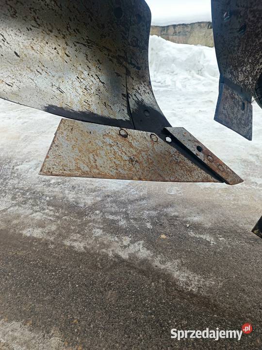 Pług obrotowy Rabewerk Roztylice