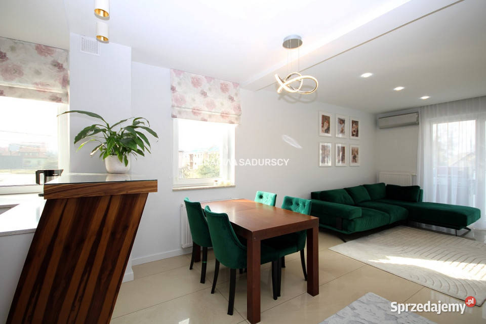 Mieszkanie 14246m2 7pokojowe Niepołomice miejsce parkingowe małopolskie