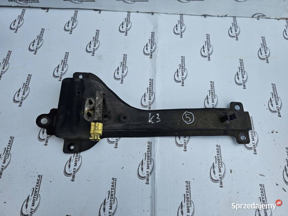 NISSAN MURANO Z50 05r wspornik zamka przód