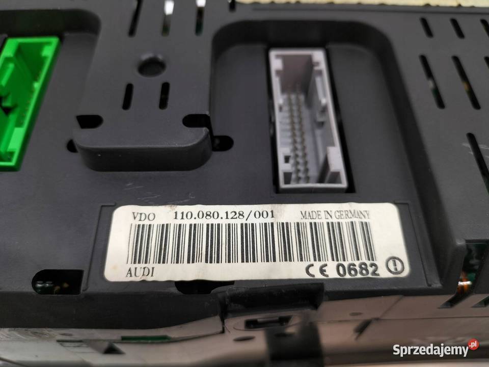 LICZNIK 4B0920933 110080128001 25 TDI Audi A6 II
